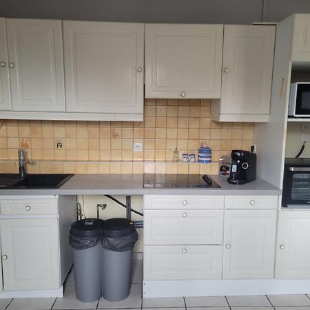 Appartement Cosy Dans Beau Village De Champagne Cormicy Kültér fotó